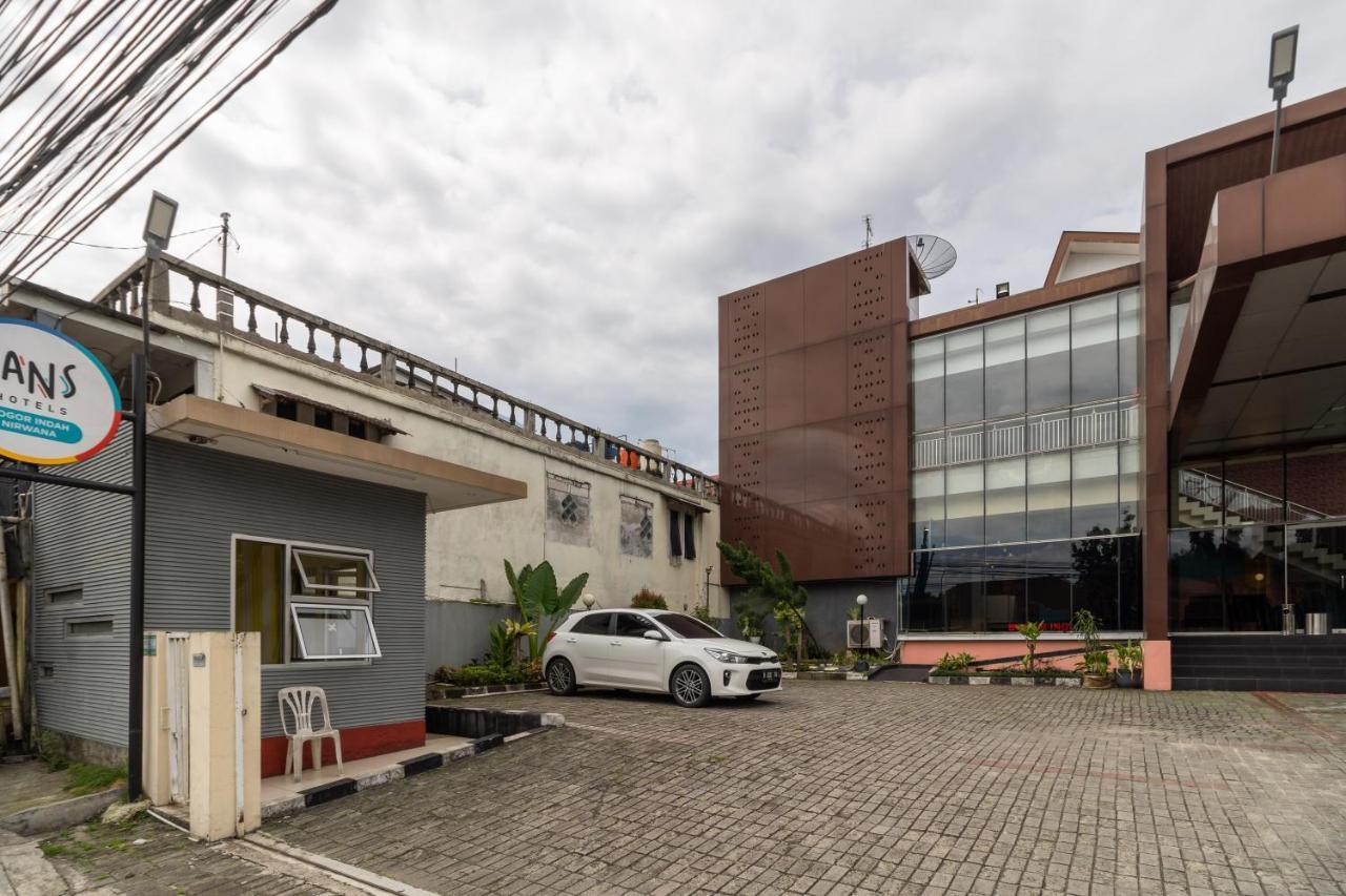 Sans Hotel Bogor Indah Nirwana Puncak Gadok Exterior foto